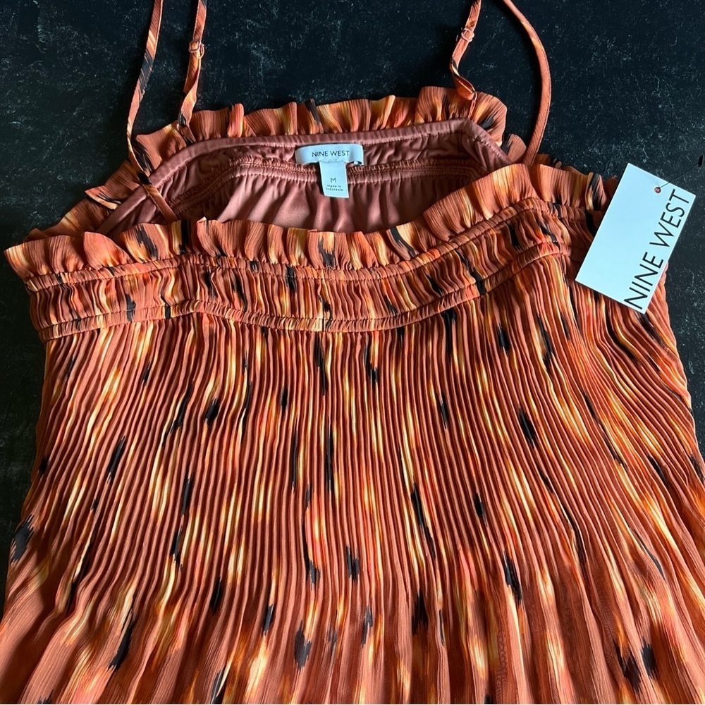 NINE WEST M RUST ORANGE BLACK IKAT LEOPARD PLEAT SMOCKED RUFFLE TANK TOP NWT - Picture 11 of 14